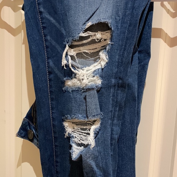 high waisted american eagle ripped jeggings - Picture 2 of 6